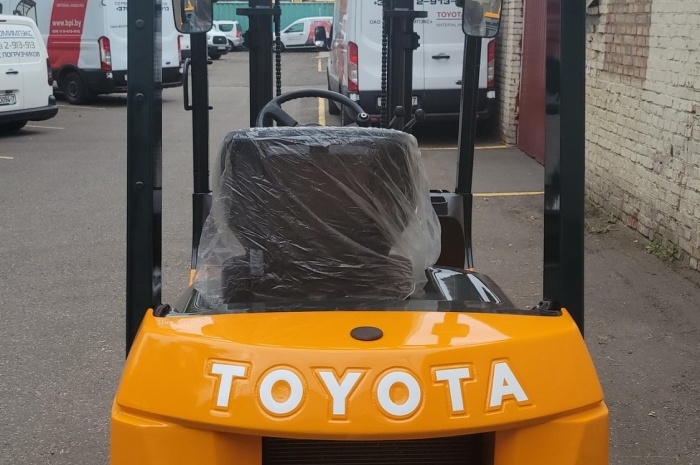 Автопогрузчик Toyota 42-7FG15